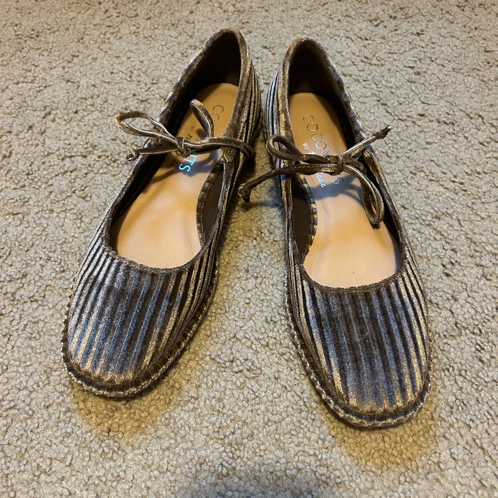 Coconuts by Matisse Metallic Brown Flats